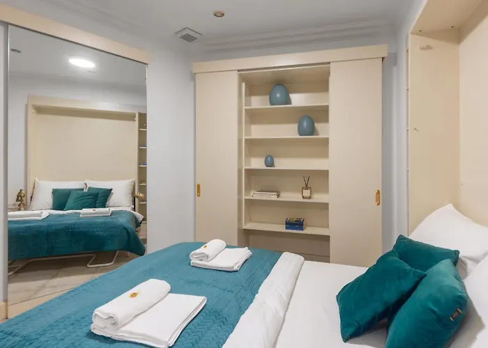 President Boutique #8 By Goodnite Cz Apartamento *