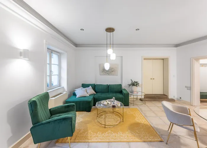 President Boutique #8 By Goodnite Cz *